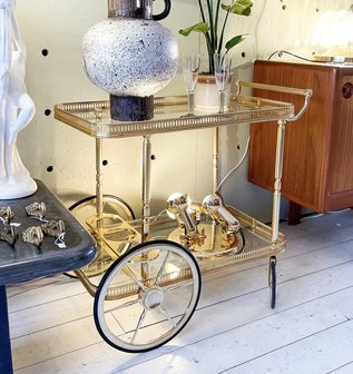 Vintage sierlijke bar cart serveerwagen messing  | Sprinkelhop