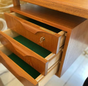 Mid century vintage Deens bureau | Sprinkelhop