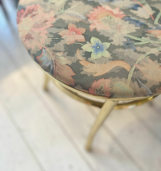 Vintage messing café stoel bloemen | Sprinkelhop