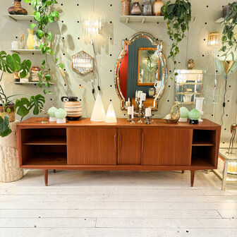 Vintage Deens dressoir sideboard Gunni Omann voor ACO Mobler | Sprinkelhop