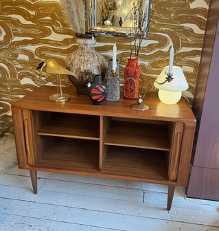 Vintage Deens dressoir sideboard Burchardt-Nielsen tambour deuren | Sprinkelhop