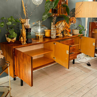 Vintage palissander dressoir sideboard | Sprinkelhop