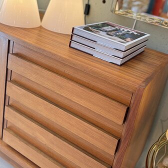 Vintage beuken houten dressoir | Sprinkelhop