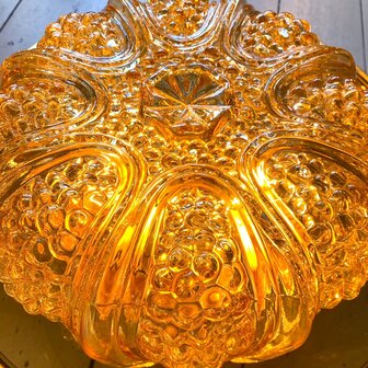 Vintage glazen plafondlamp ribbels en bubbles geel | Sprinkelhop