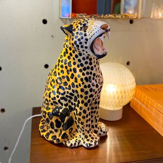 Vintage panterbeeld porselein klein zittend | Sprinkelhop