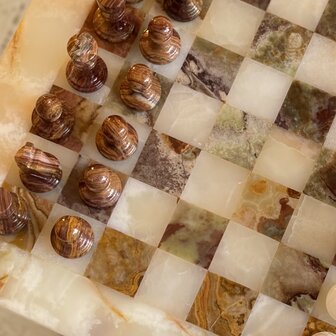Vintage gem&ecirc;leerd onyx marmeren schaakspel rood wit| Sprinkelhop