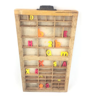 Vintage houten letterbak klein | Sprinkel + Hop