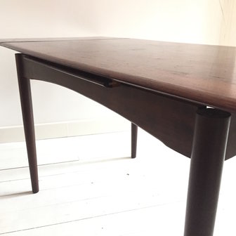 Vintage palissander eettafel uitschuifbaar | Sprinkel + Hop