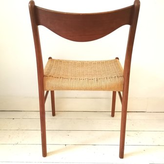 Houten Deense design stoel papercord zitting | Sprinkel + Hop