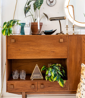 Vintage teak houten wandkast highboard | Sprinkel + Hop