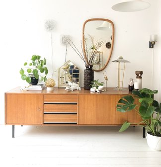 Groot vintage dressoir sideboard | Sprinkel + Hop