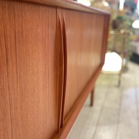 Vintage Deens dressoir sideboard | Sprinkelhop