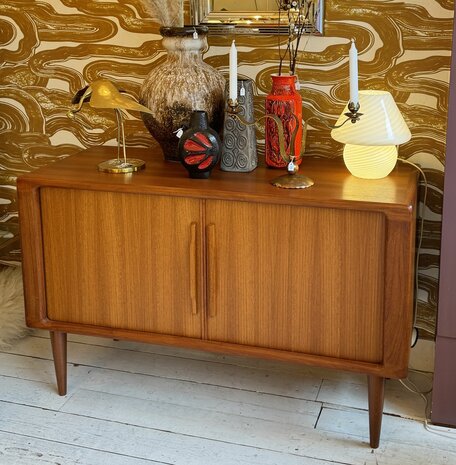 Vintage Deens dressoir sideboard Burchardt-Nielsen tambour deuren | Sprinkelhop