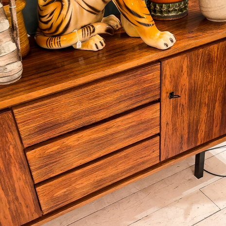 Vintage palissander dressoir sideboard | Sprinkelhop