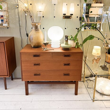 Vintage Deense teak houten ladekast Vitré | Sprinkelhop