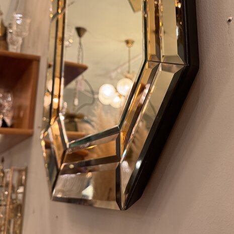 Vintage rechthoekige goudkleurige rookglazen spiegel facet geslepen octagon| Sprinkelhop