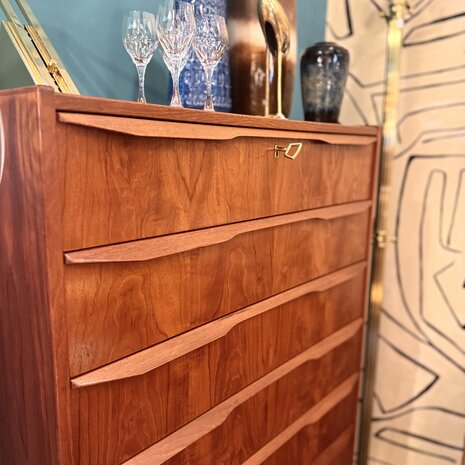 Vintage zeldzame midcentury teak Deense ladekast met 8 lades | Sprinkelhop