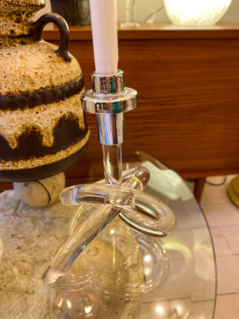 Dorothy Thorpe enkele plexiglazen Pretzel kandelaar | Sprinkelhop