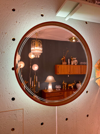 Vintage Hillebrand ronde spiegel teak met verlichting | Sprinkelhop