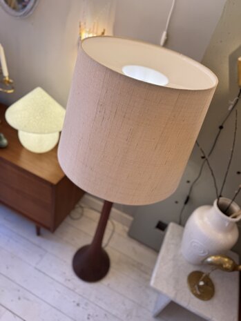 Vintage teak vloerlamp Domus 1970s in hoogte verstelbaar | Sprinkelhop