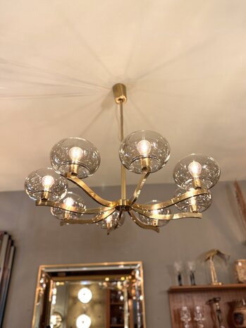 Jaren '70 messing kroonluchter met rookglazen bollen | Sprinkelhop
