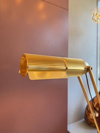 Viktor Frauenknecht voor Swiss Lamps messing haloprofil counter balanced vloerlamp | Sprinkelhop