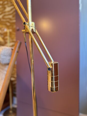 Viktor Frauenknecht voor Swiss Lamps messing haloprofil counter balanced vloerlamp | Sprinkelhop