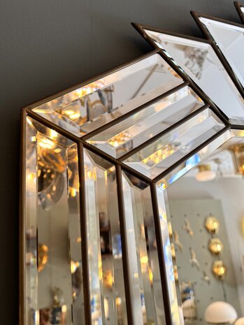 Vintage jaren '70 art deco stijl spiegel van facetgeslepen glaspanelen | Sprinkelhop