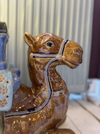 Vintage keramieken bijzettafel plantentafel kameel bruin | Sprinkelhop