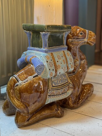 Vintage keramieken bijzettafel plantentafel kameel bruin | Sprinkelhop