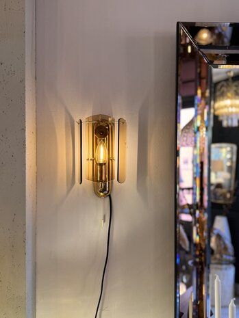 Vintage messing wandlamp met 3 rookglazen platen | Sprinkelhop