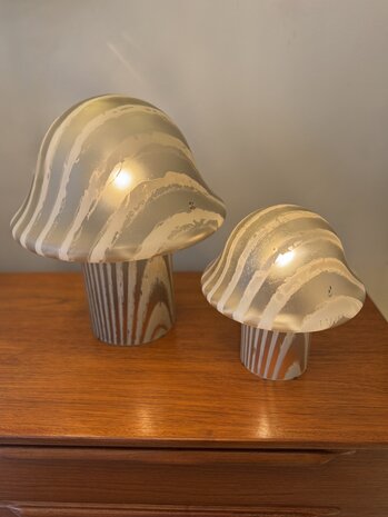 Peill &amp; Putzler zebra gestreepte mushroom glazen tafellamp M | Sprinkelhop
