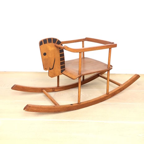 Vintage houten hobbelpaard | Sprinkel + Hop