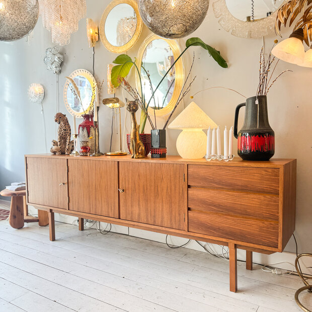 Groot vintage houten dressoir sideboard | Sprinkelhop