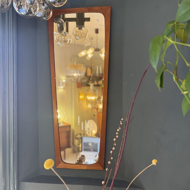 Vintage Deense teak houten langwerpige spiegel | Sprinkelhop