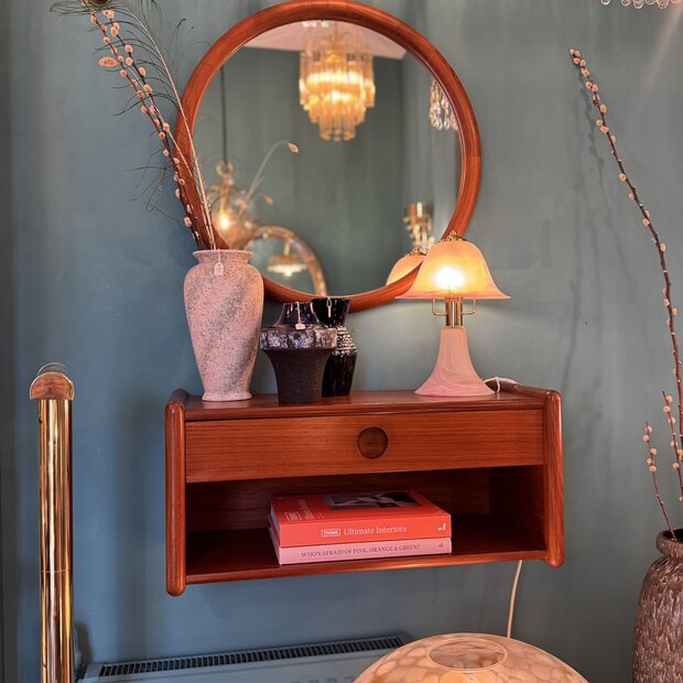 Set vintage Kai Kristiansen voor Vildbjerg teak houten wandkastje met spiegel | Sprinkelhop