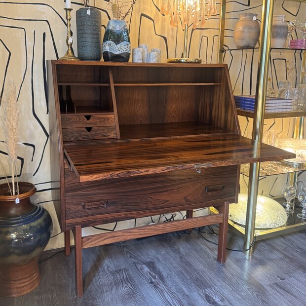 Deense palissander secretaire model 68 Arne Wahl Iversen | Sprinkelhop