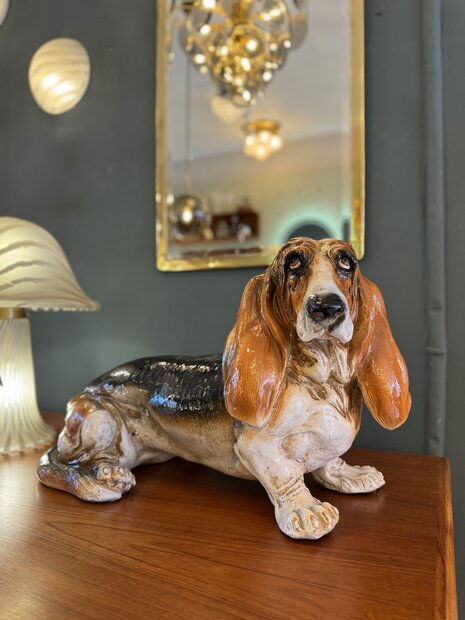 Vintage Italiaanse Maiolica keramieken basset hond XL | Sprinkelhop