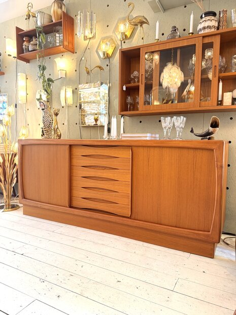 Vintage Deens dressoir sideboard schuifdeuren | Sprinkelhop
