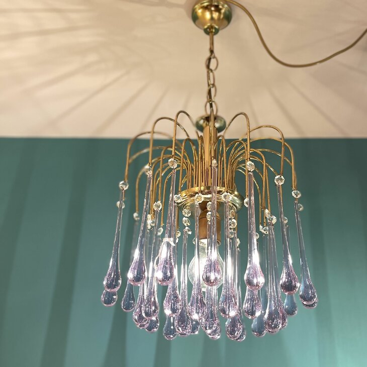 Vintage Murano glazen teardrop kroonluchter hanglamp messing paars | Sprinkelhop