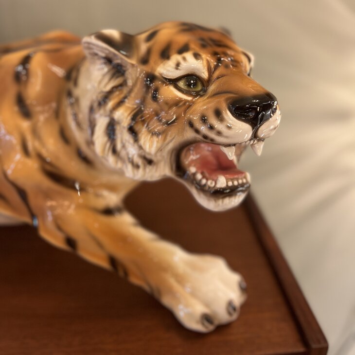 Bassano del Grappa vintage Italiaans porseleinen tijger beeld | Sprinkelhop