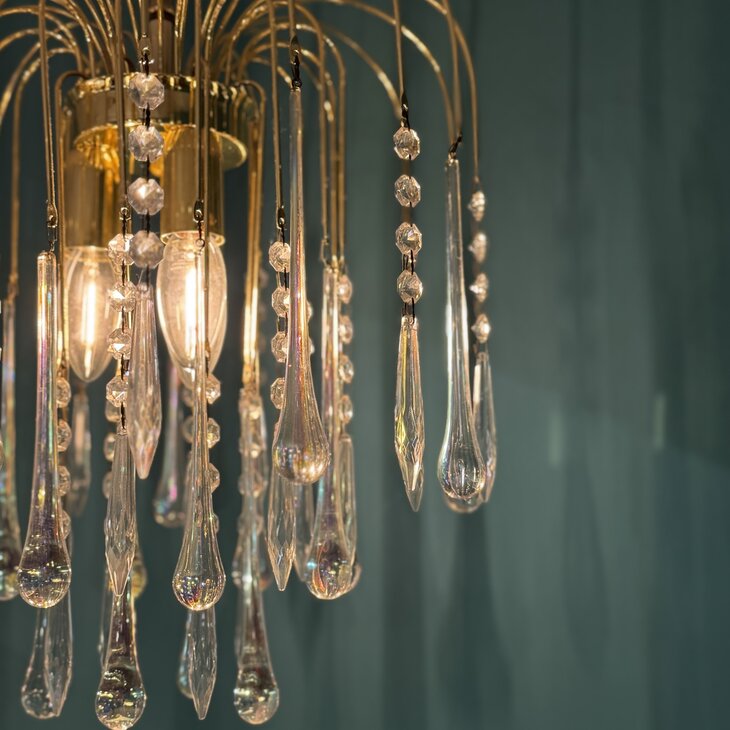 Vintage messing Murano glazen teardrop kroonluchter iriserend en transparant  | Sprinkelhop