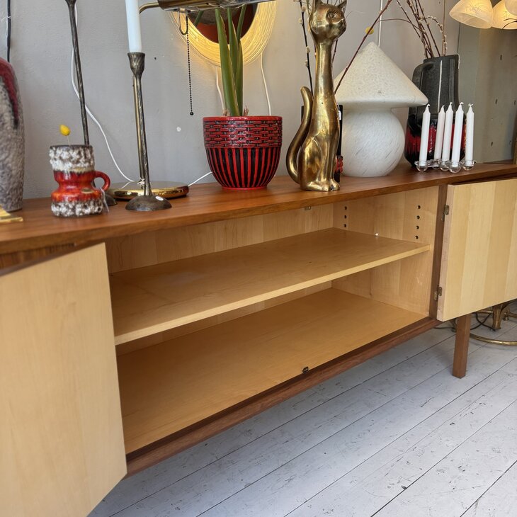 Groot vintage houten dressoir sideboard | Sprinkelhop