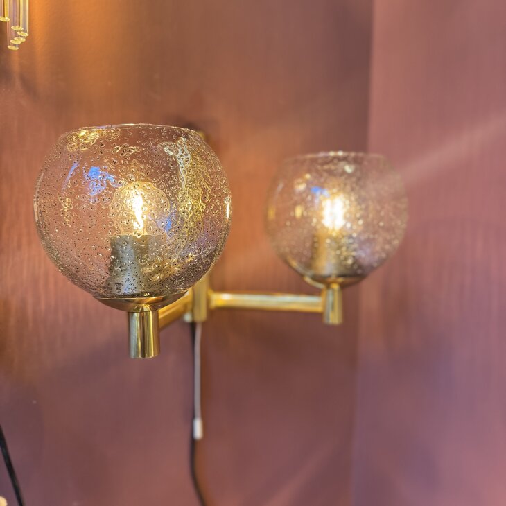 Vintage messing wandlamp met 2 Murano glazen spikkel bollen | Sprinkelhop