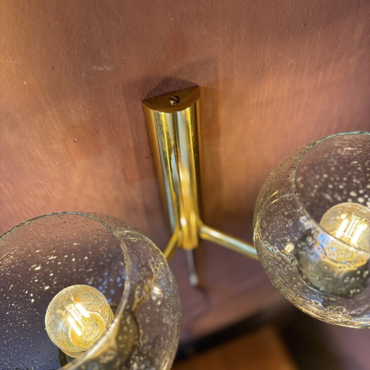 Vintage messing wandlamp met 2 Murano glazen spikkel bollen | Sprinkelhop