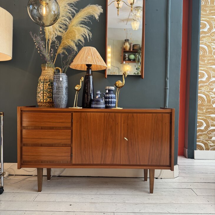 Vintage retro dressoir sideboard glanzend | Sprinkelhop