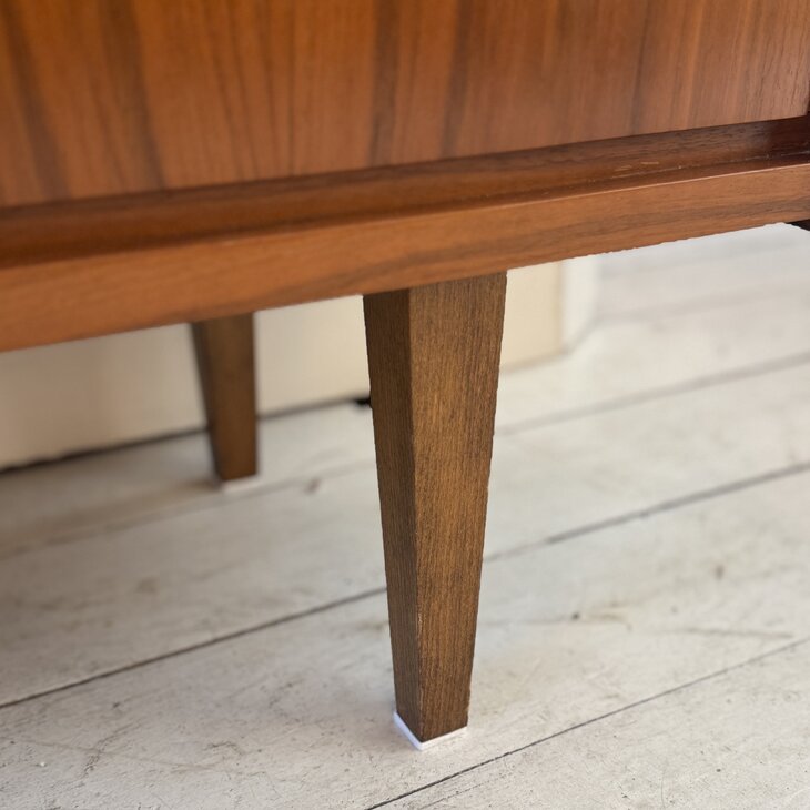 Vintage retro dressoir sideboard glanzend | Sprinkelhop