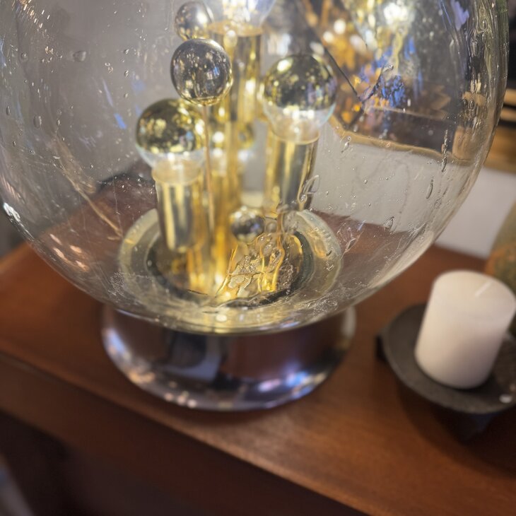 Doria Big Ball kristalglazen tafellamp messing chroom | Sprinkelhop