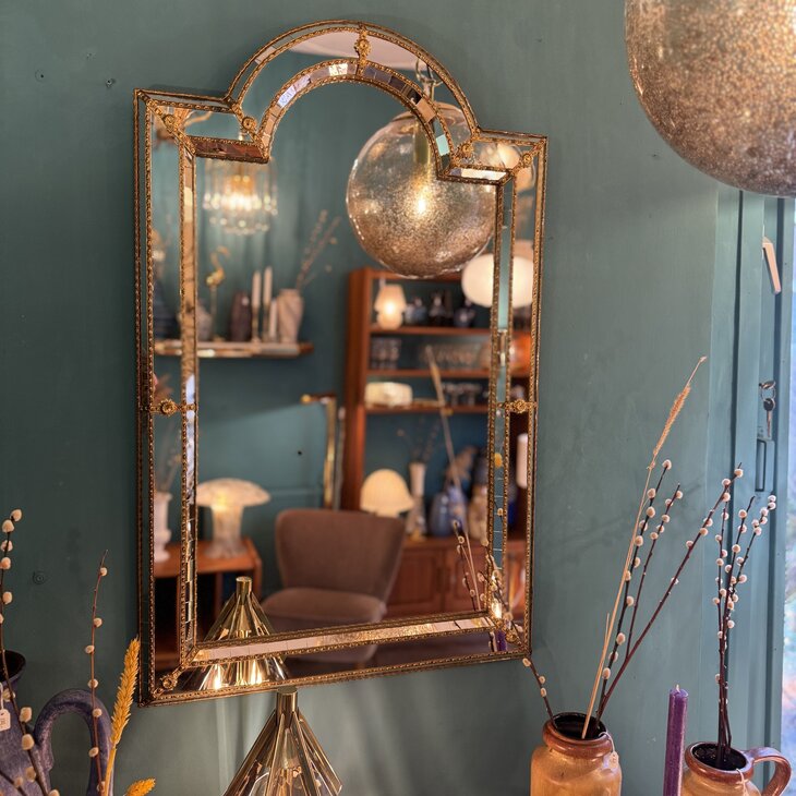 Vintage Spaanse trapezium spiegel met messing| Sprinkelhop