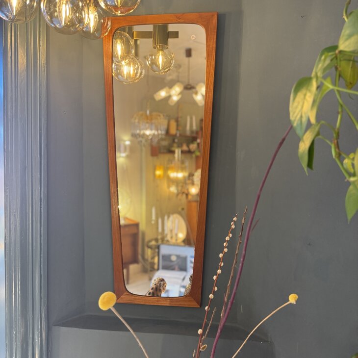 Vintage Deense teak houten langwerpige spiegel | Sprinkelhop